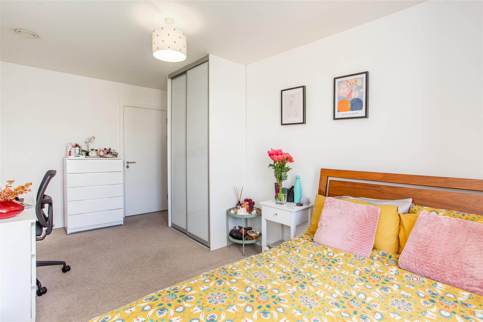 Icon Apartments, Stepney Green